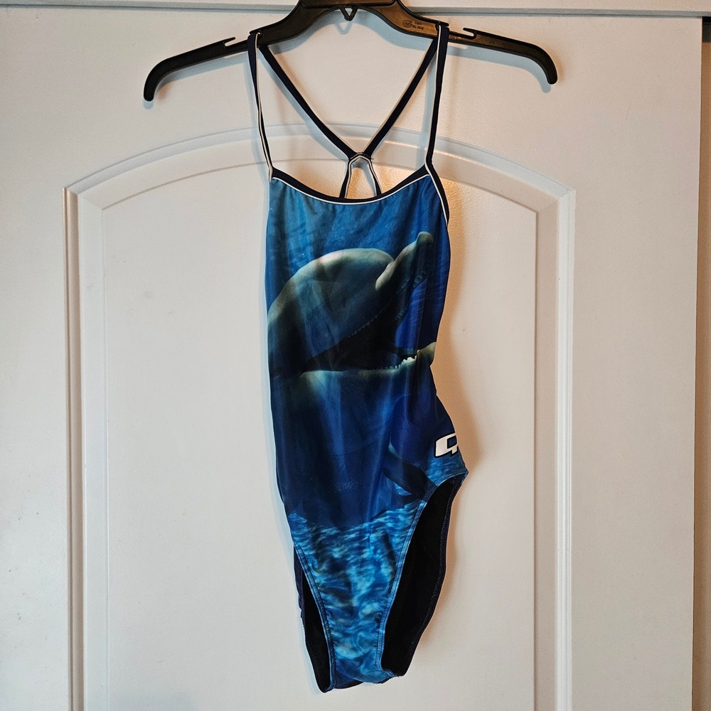 Q Swimwear Dolphin One Piece Swimsuit Size‎ 32 Racerback Competitive Practice